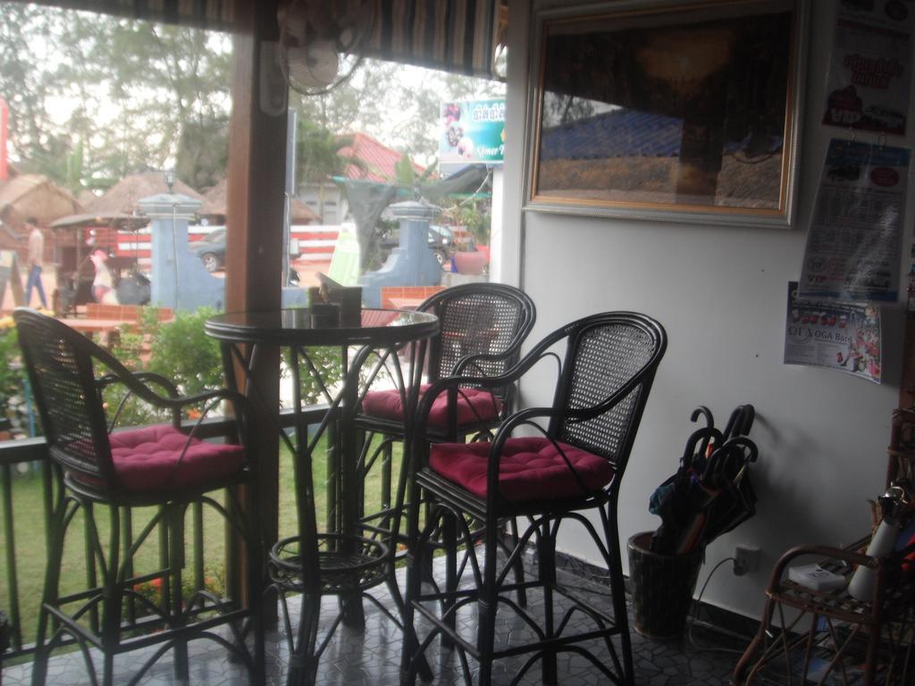Pat Pat Guesthouse Sihanoukville Exterior foto